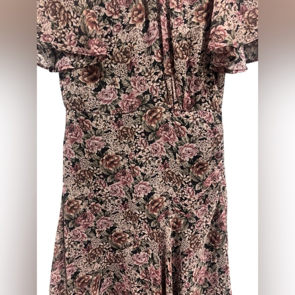 Revolve Astr the Label MIRELLA FLORAL MIDI DRESS Assymetrical ruffled slip - Picture 6 of 14